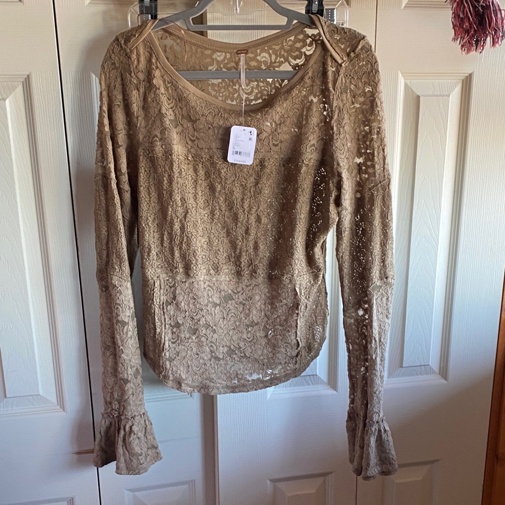 Free People NWT Bell Sleeve Stretch Cotton Blend Lace Top - Picture 3 of 11